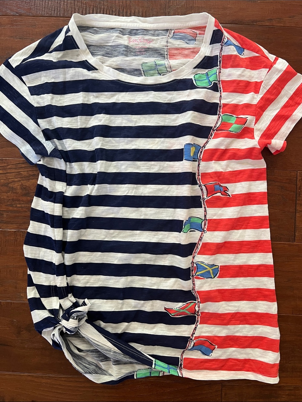 Lilly Pulitzer Nautical Women’s Tee - size L